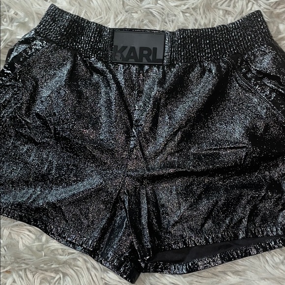 Karl Lagerfeld Black Patent Leather Shorts Size L - Picture 4 of 10